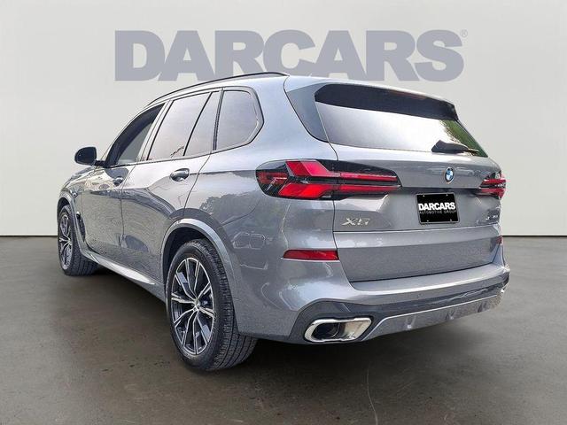 Photo of 2025 Skyscraper Grey Metallic BMW X5