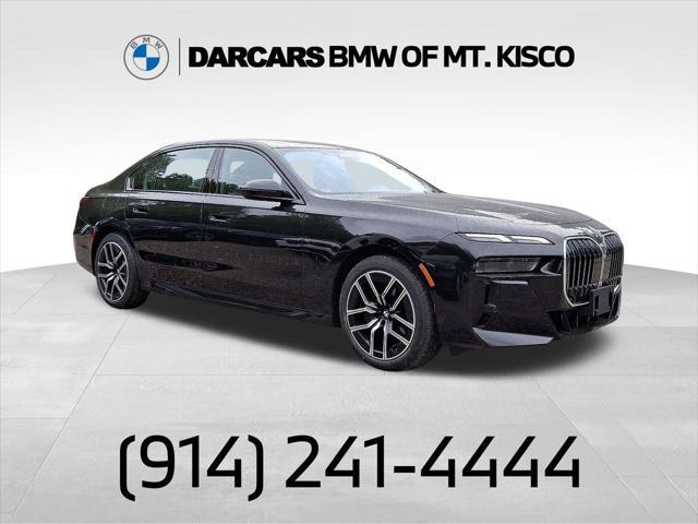 2025 BMW 740