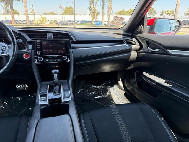 Photo of 2020 Rallye Red Honda Civic