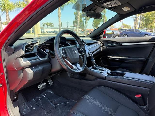Photo of 2020 Rallye Red Honda Civic
