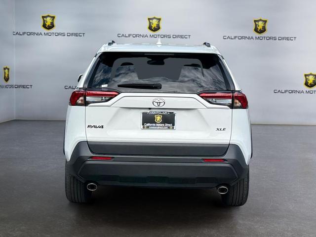 Photo of 2023 Ice Cap Toyota RAV4