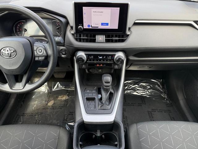 Photo of 2023 Ice Cap Toyota RAV4