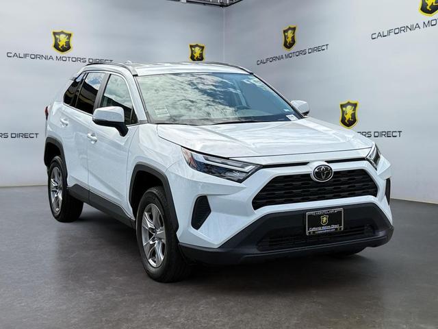 Photo of 2023 Ice Cap Toyota RAV4