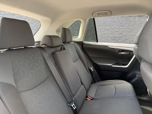 Photo of 2023 Ice Cap Toyota RAV4
