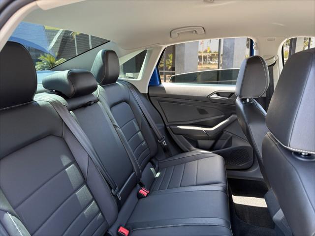 Photo of 2023 Blue Metallic Volkswagen Jetta