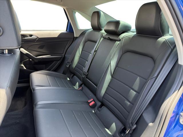 Photo of 2023 Blue Metallic Volkswagen Jetta