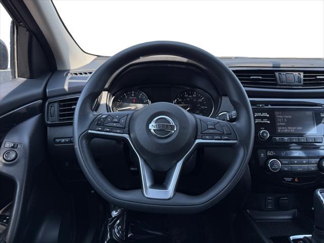 Photo of 2018 Magnetic Black Nissan Rogue Sport