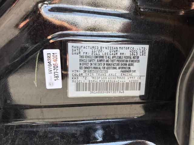 Photo of 2022 Super Black Nissan Sentra
