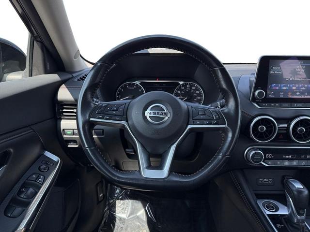 Photo of 2022 Super Black Nissan Sentra