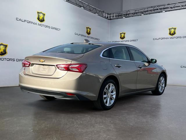 Photo of 2022 Mineral Gray Metallic Chevrolet Malibu