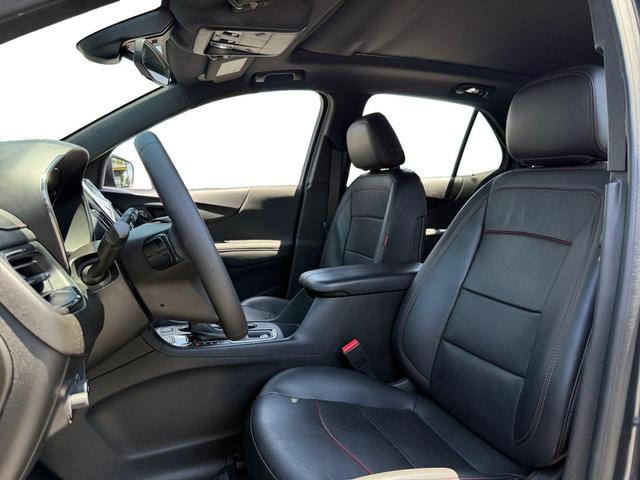 Photo of 2022 Iron Gray Metallic Chevrolet Equinox