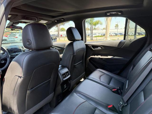 Photo of 2022 Iron Gray Metallic Chevrolet Equinox