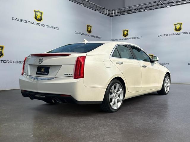 Photo of 2014 White Diamond Tricoat Cadillac ATS