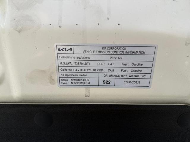 Photo of 2022 Snow White Pearl Kia Sportage