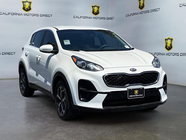 Photo of 2022 Snow White Pearl Kia Sportage