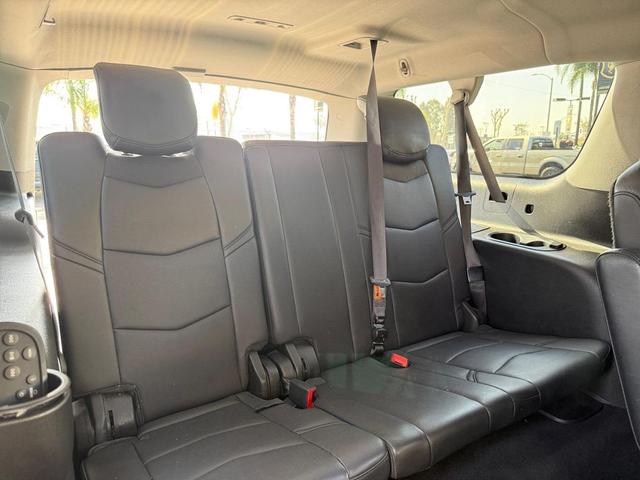 Photo of 2019 Crystal White Tricoat Cadillac Escalade ESV