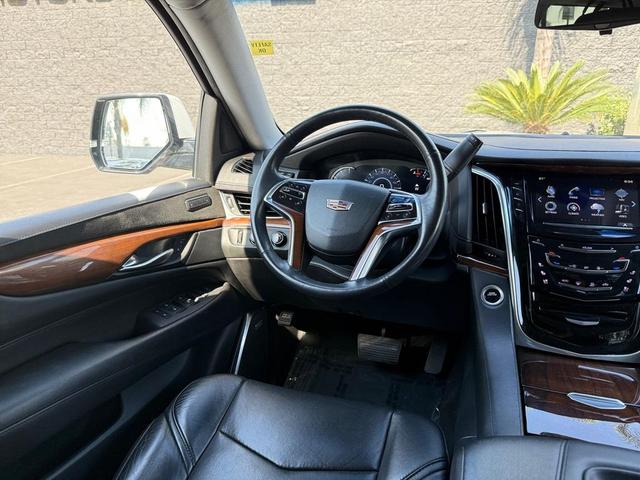 Photo of 2019 Crystal White Tricoat Cadillac Escalade ESV