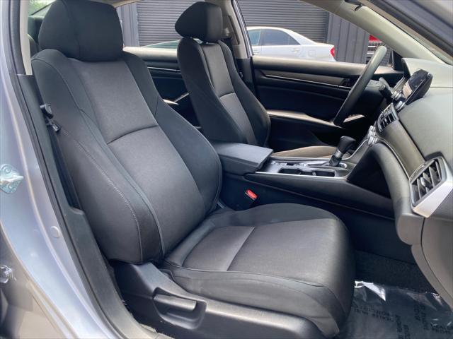 Photo of 2022 Silver Metallic Honda Accord