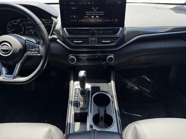 Photo of 2023 Super Black Nissan Altima