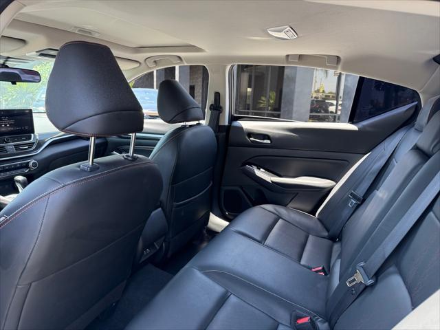Photo of 2023 Super Black Nissan Altima