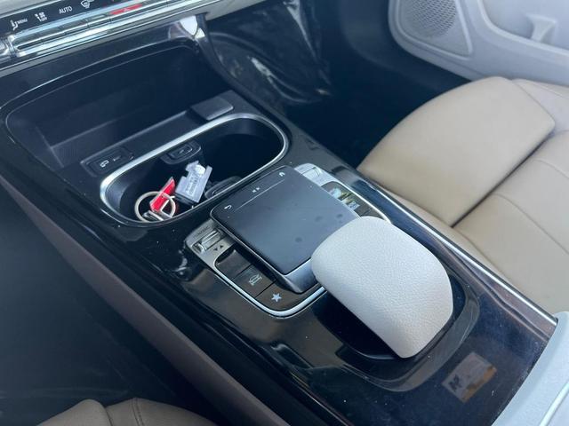 Photo of 2019 Polar White Mercedes-Benz A-Class