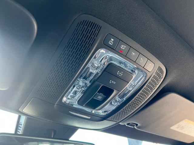 Photo of 2019 Polar White Mercedes-Benz A-Class