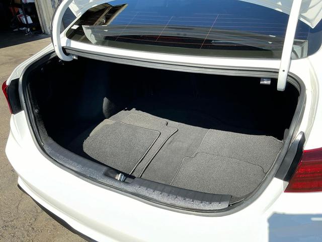 Photo of 2023 Snow White Pearl Kia Forte