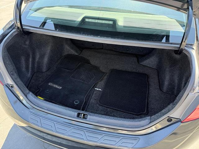 Photo of 2019 Black Sand Pearl Toyota Corolla