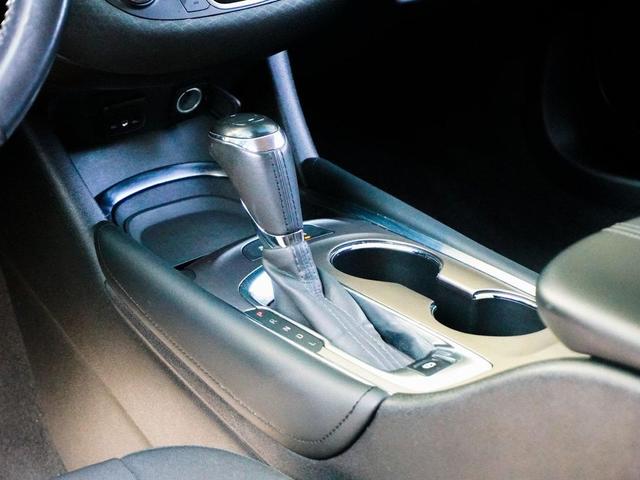 Photo of 2018 Sandy Ridge Metallic Chevrolet Malibu Hybrid