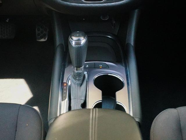 Photo of 2018 Sandy Ridge Metallic Chevrolet Malibu Hybrid