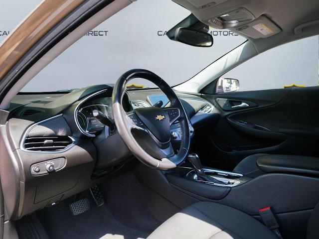 Photo of 2018 Sandy Ridge Metallic Chevrolet Malibu Hybrid