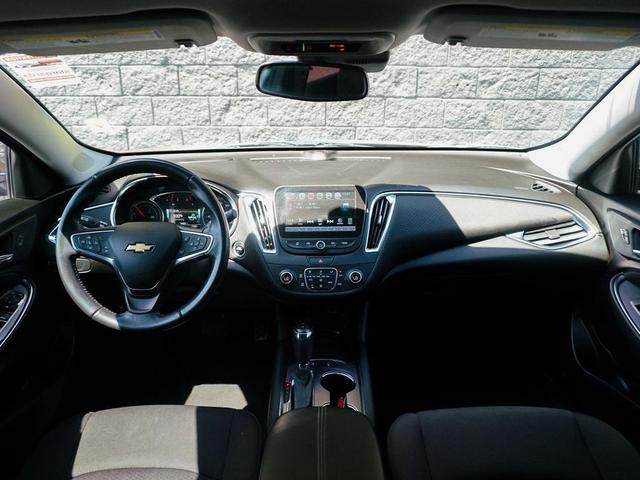 Photo of 2018 Sandy Ridge Metallic Chevrolet Malibu Hybrid