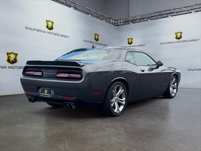 Photo of 2022 Granite Pearlcoat Dodge Challenger