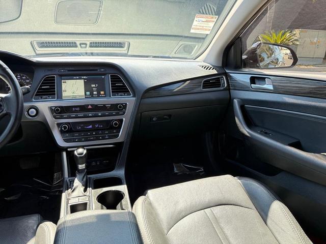 Photo of 2016 Phantom Black Hyundai SONATA