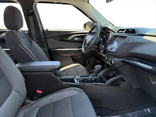 Photo of 2021 Mosaic Black Metallic Chevrolet Trailblazer