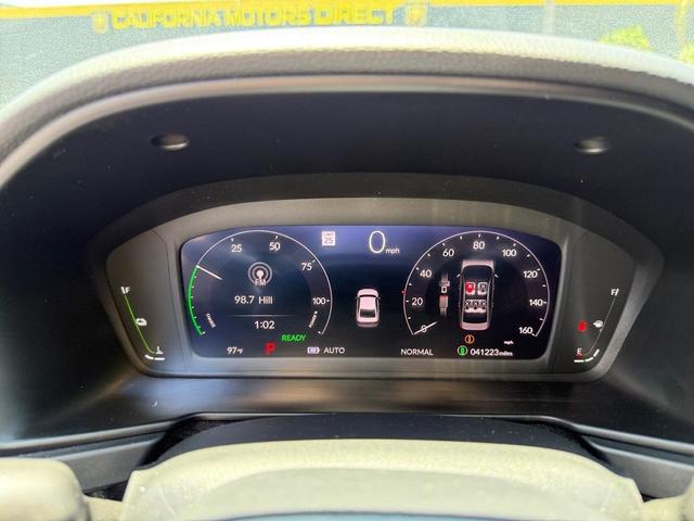 Photo of 2024 Silver Metallic Honda Accord Hybrid