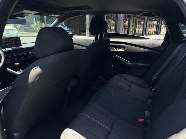 Photo of 2024 Silver Metallic Honda Accord Hybrid
