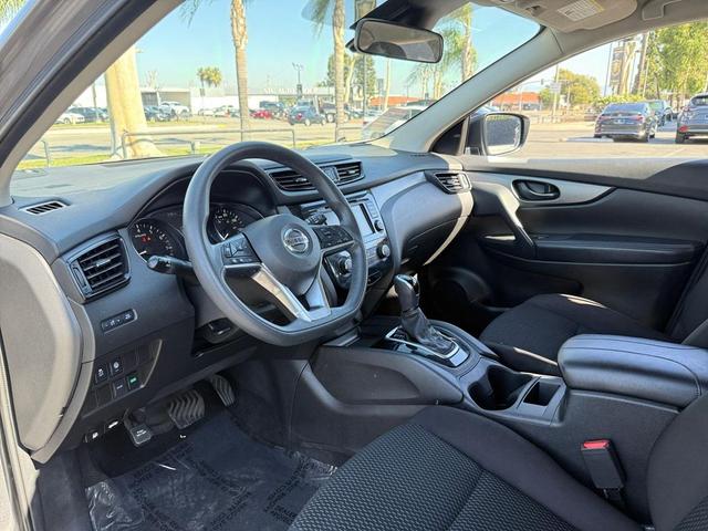 Photo of 2020 Gun Metallic Nissan Rogue Sport