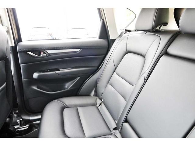 Photo of 2025 Platinum Quartz Metallic Mazda CX-5
