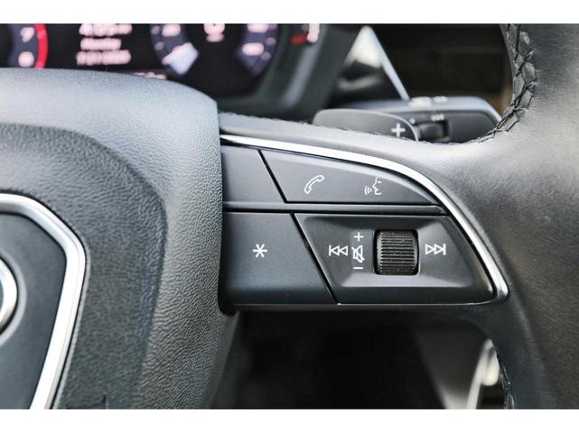 Photo of 2023 Florett Silver Metallic Audi A3