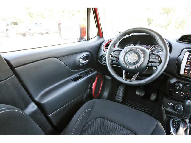 Photo of 2022 Colorado Red Clearcoat Jeep Renegade