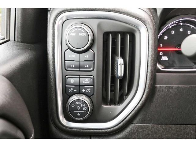 Photo of 2022 Cherry Red Tintcoat Chevrolet Silverado 1500 Limited