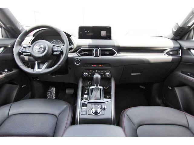Photo of 2025 Platinum Mazda CX-5