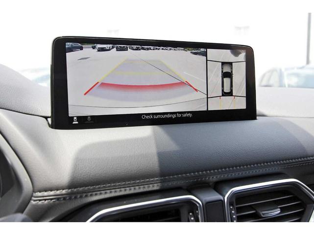 Photo of 2025 Platinum Mazda CX-5