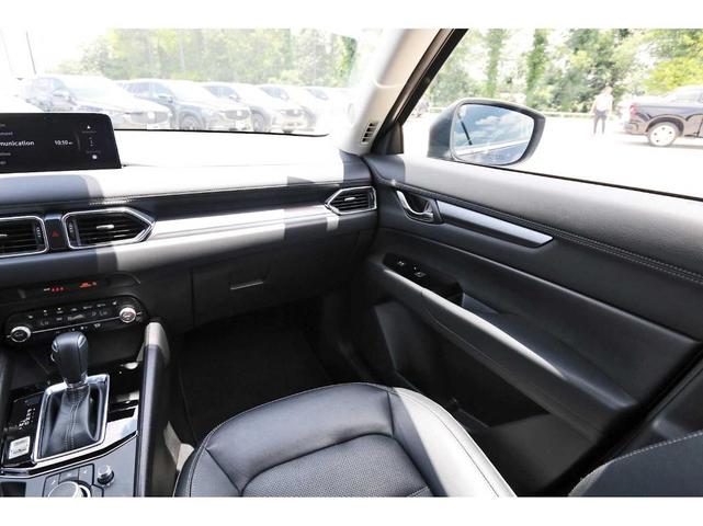 Photo of 2025 Jet Black Mica Mazda CX-5