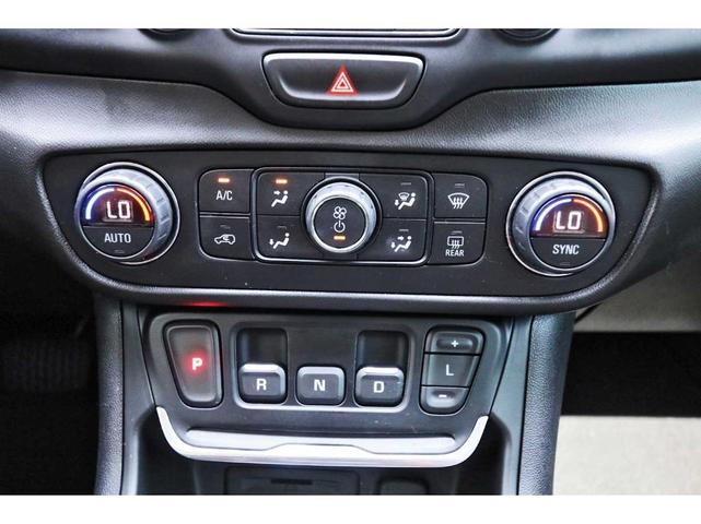 Photo of 2021 White Frost Tri-Coat GMC Terrain