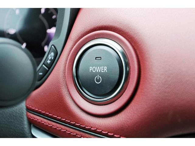 Photo of 2025 Rhodium Mazda CX-70 PHEV