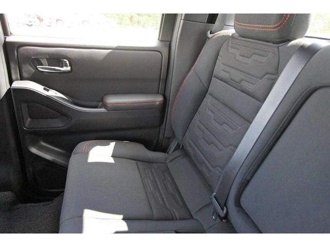 Photo of 2024 Tactical Green Metallic Nissan Frontier