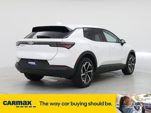 Photo of 2025 White Chevrolet Equinox EV