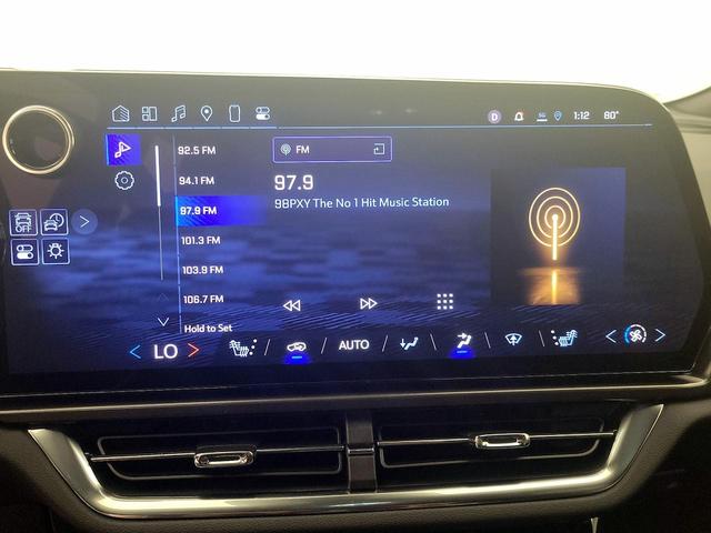 Photo of 2025 White Chevrolet Equinox EV
